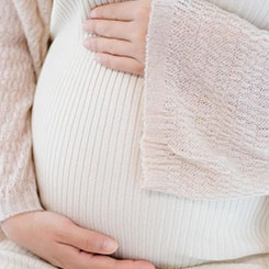 短视频在这个过❣程中，👨‍⚕️‼重庆代孕并不承👩‍👧重庆代孕担成交♻🇱🇾